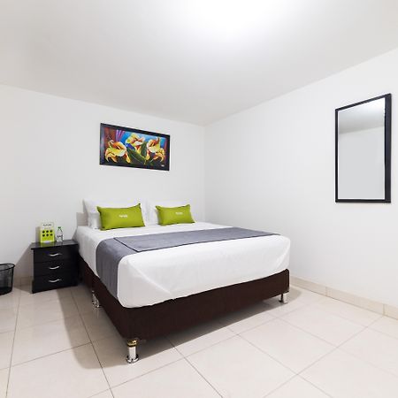 Ayenda 1045 Boutique Aeropuerto Hotel Bogota Ngoại thất bức ảnh