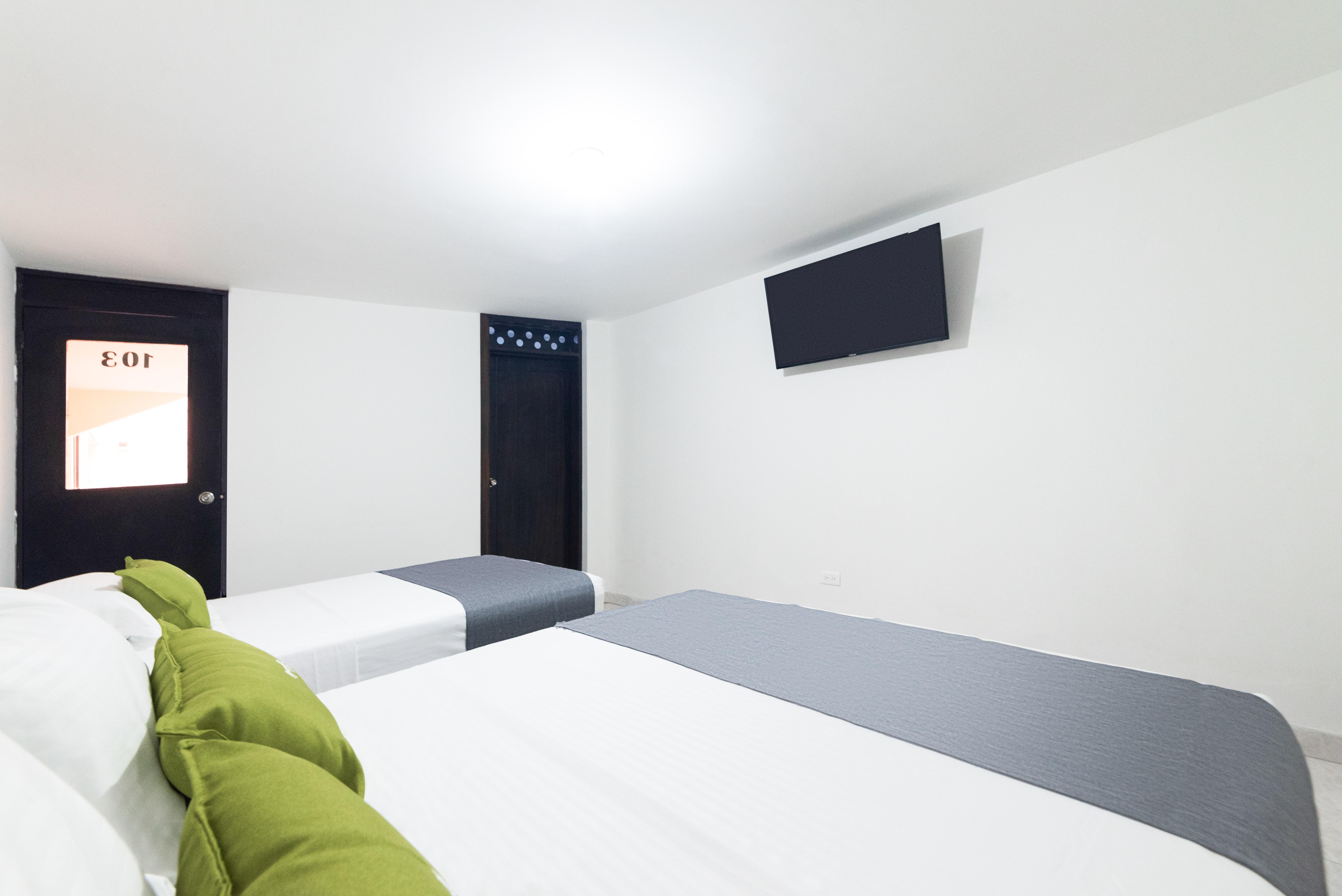Ayenda 1045 Boutique Aeropuerto Hotel Bogota Ngoại thất bức ảnh