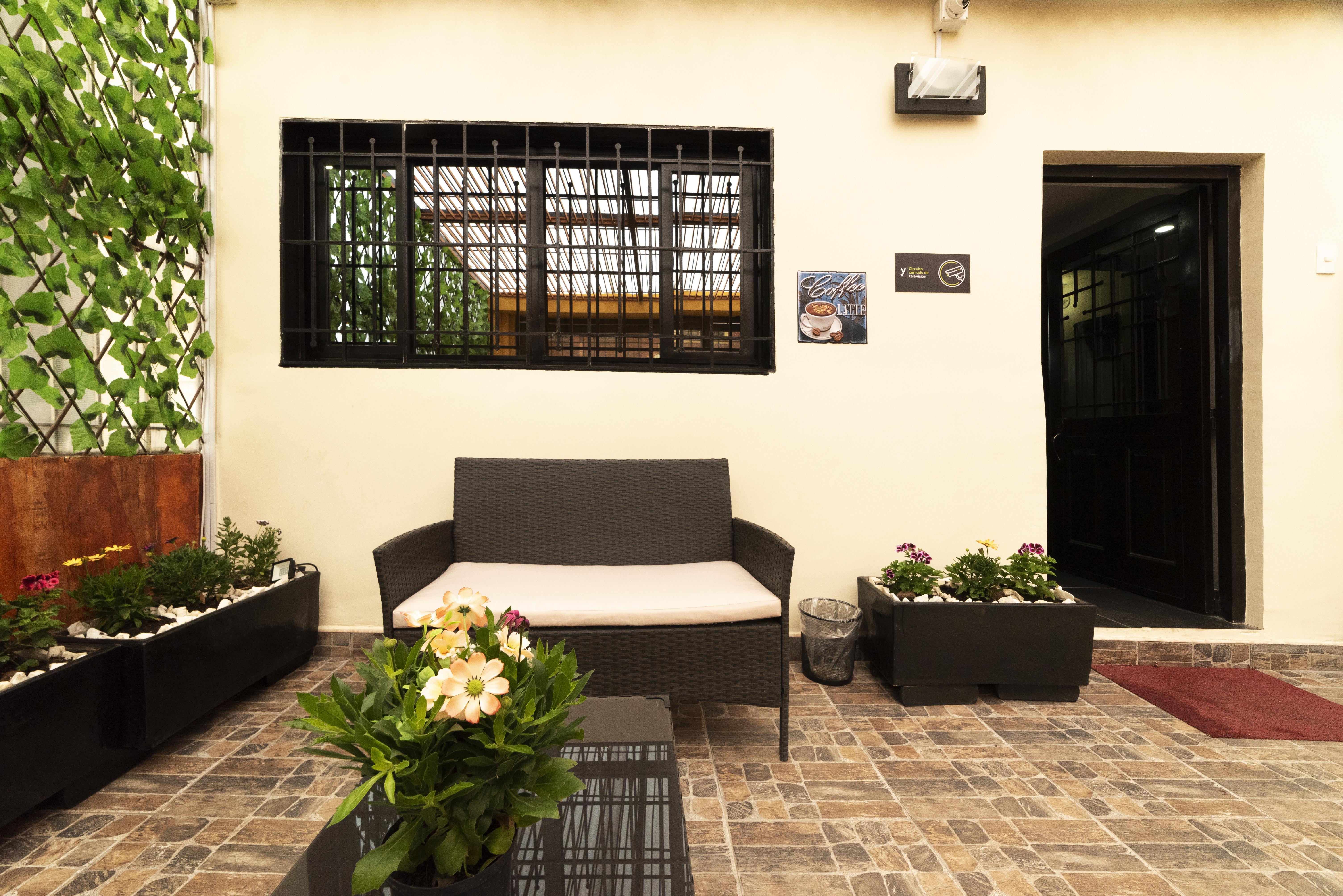 Ayenda 1045 Boutique Aeropuerto Hotel Bogota Ngoại thất bức ảnh